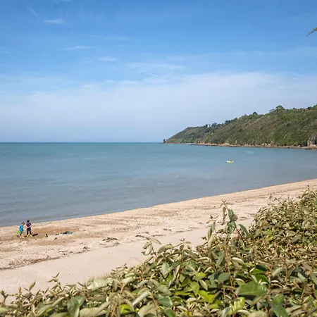 Manava Vue Et Mont Michel Piscine Interieure