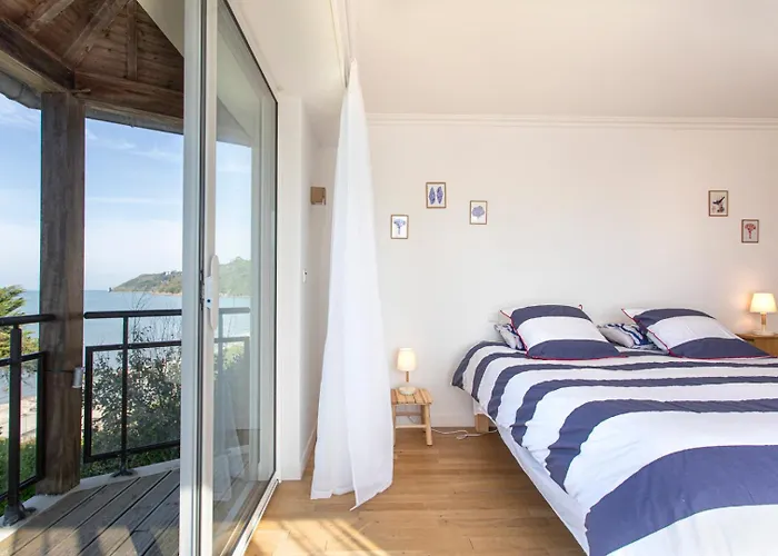 Manava Vue Et Mont Michel Piscine Interieure *