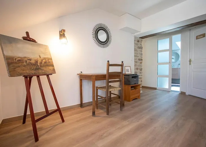 Manava Vue Et Mont Michel Piscine Interieure