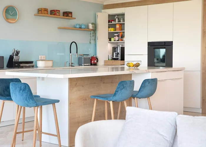 Manava Vue Et Mont Michel Piscine Interieure אכסניה