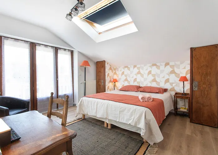 אכסניה Manava Vue Et Mont Michel Piscine Interieure *